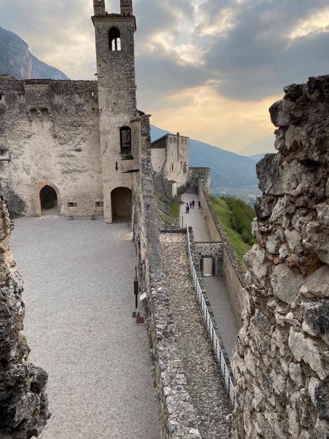 Appartamento Drio Le Mura Trento Exterior foto