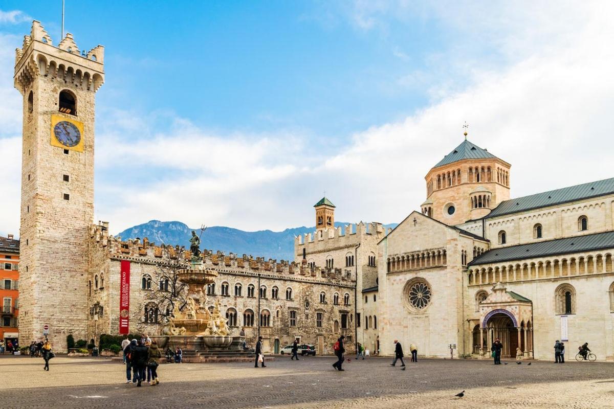 Appartamento Drio Le Mura Trento Exterior foto